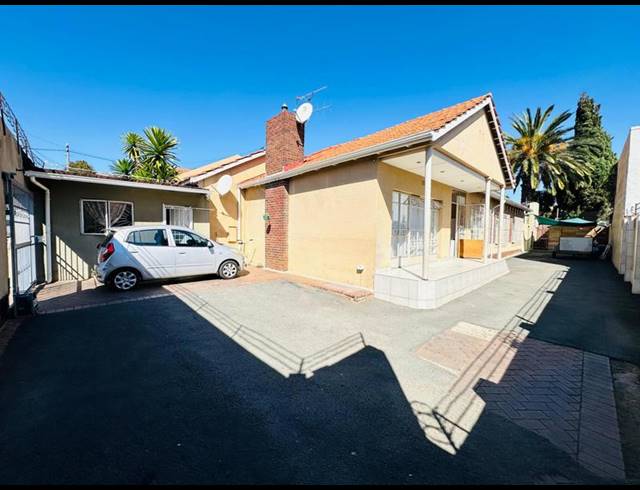 7 BEDROOM HOUSE FOR SALE IN FAIRWOOD